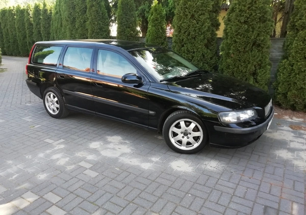 Volvo V70 cena 4450 przebieg: 195000, rok produkcji 2002 z Płońsk małe 154